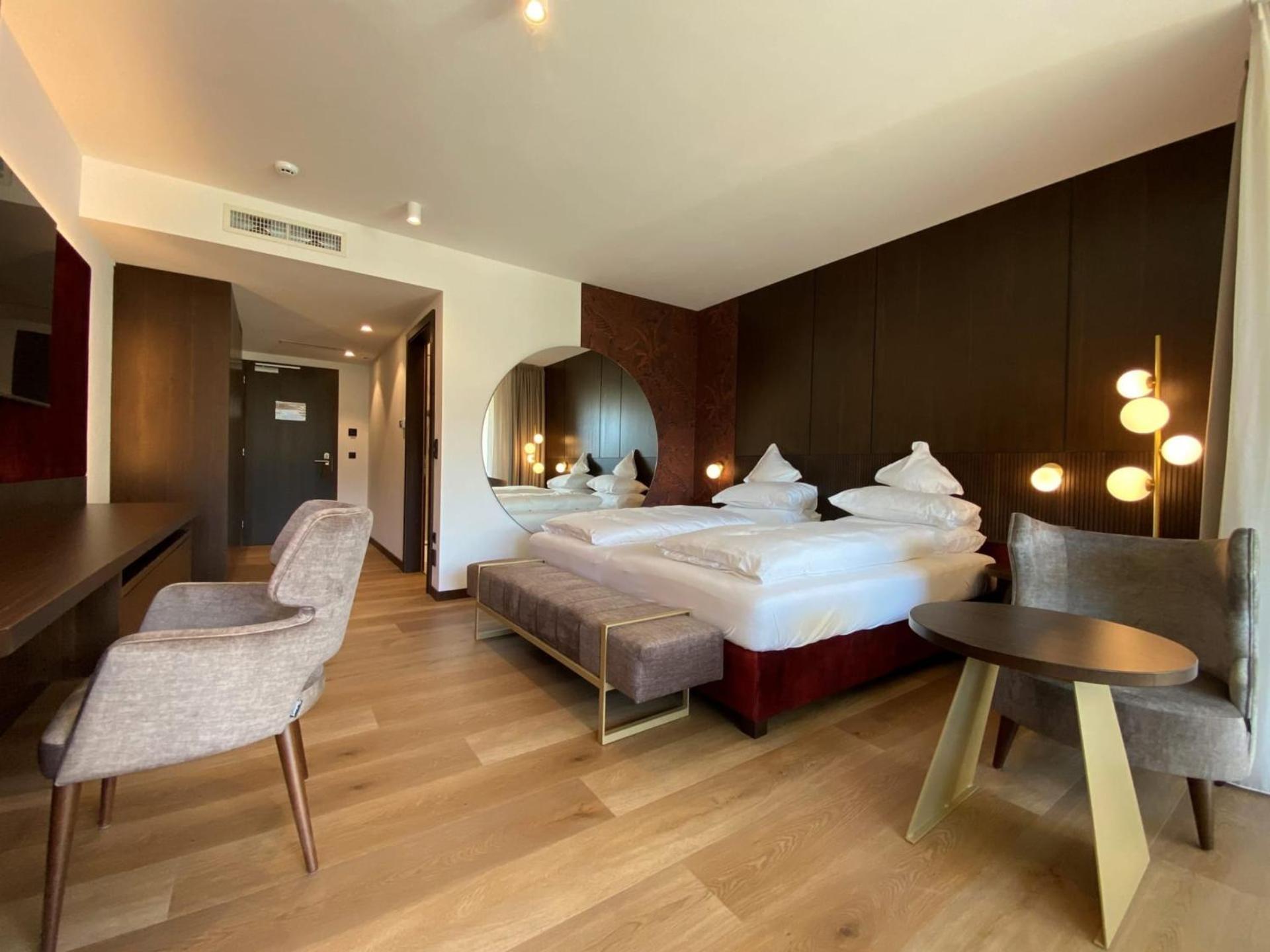 Dominik Alpine City Wellness Hotel - Adults Only Bressanone Exterior photo